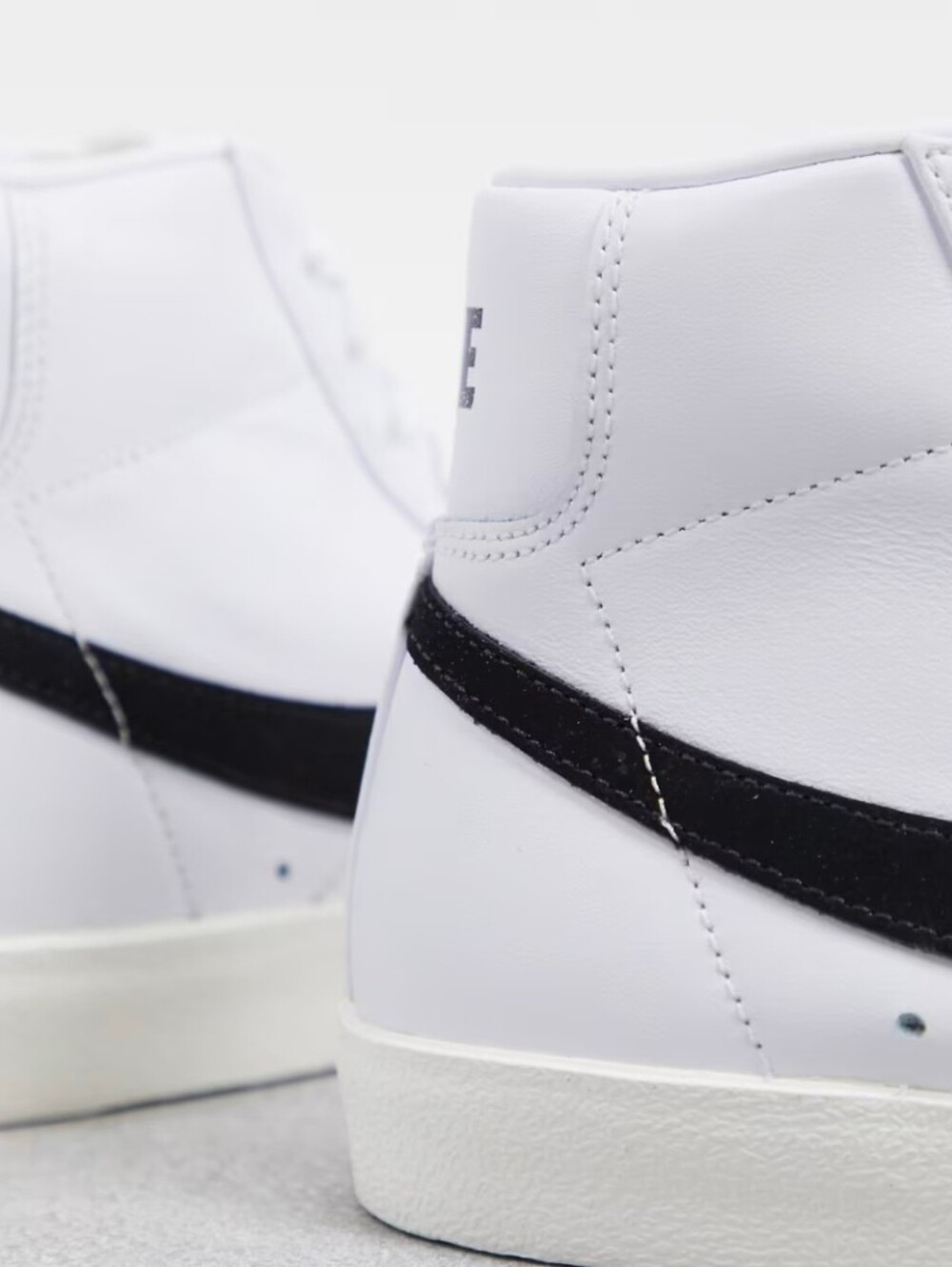 NWOB Nike Blazer Mid '77 Women's Leather Shoes White US 11 - Picture 8 of 15